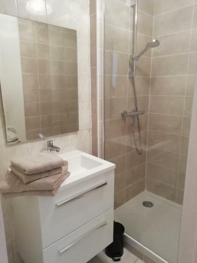 엑스레뱅 Agreable Studio Lumineux 아파트 외부 사진